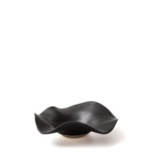 Piatto in gres nero anemone D23x6h