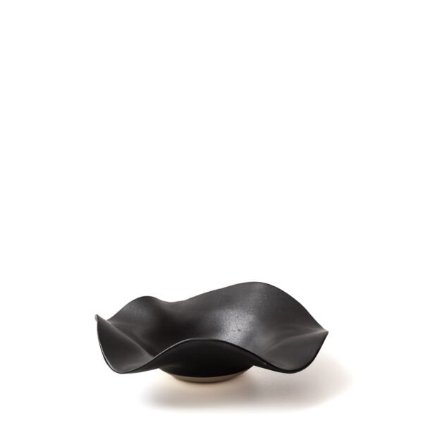Piatto in gres nero anemone D23x6h